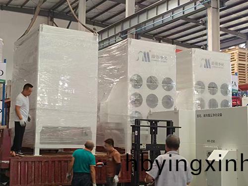 3台18.5千瓦18筒除尘器装车发货